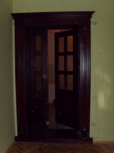 Замовити дерев'яні двері в Івано-Франківську